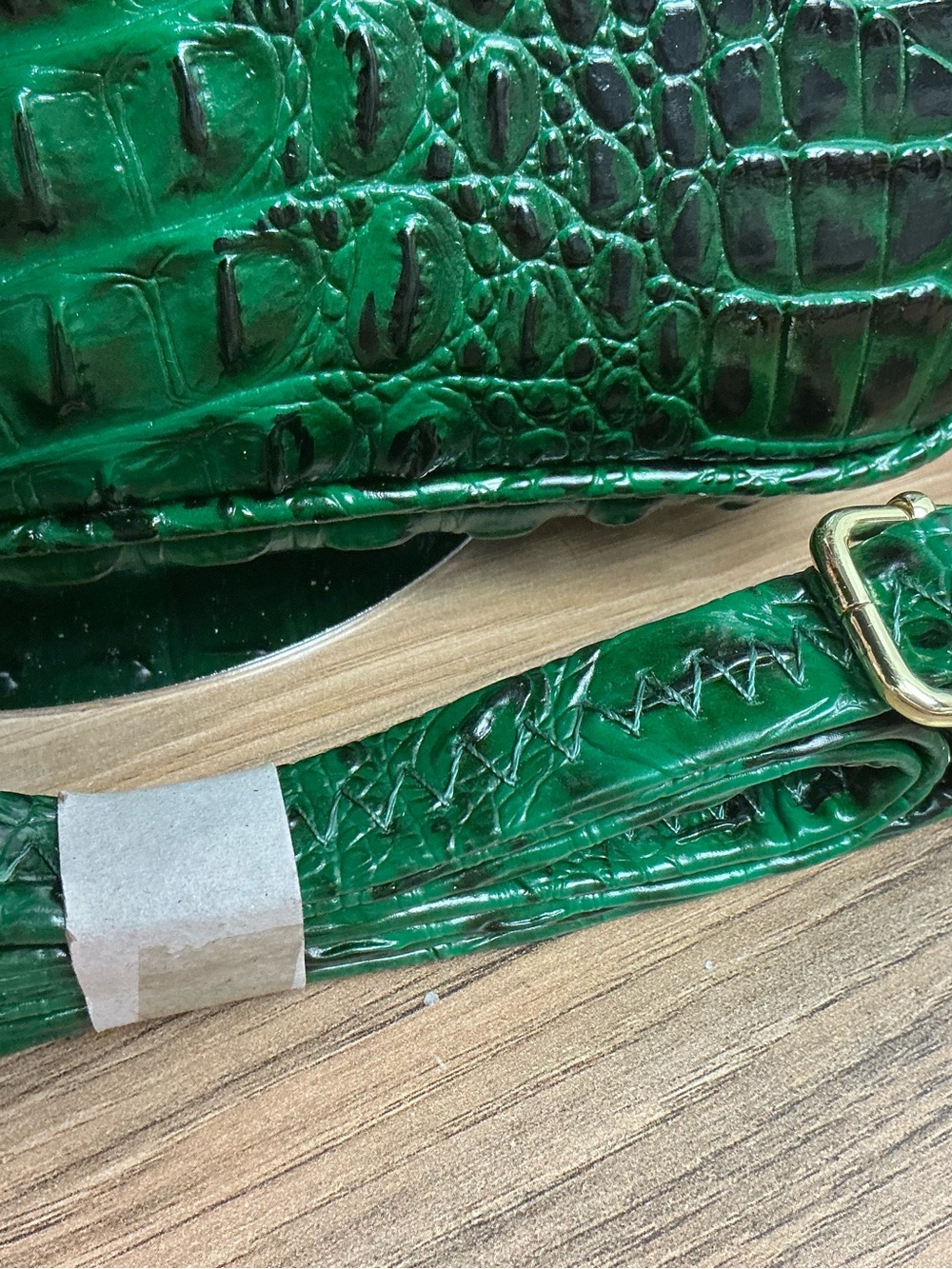 NWT Green Croc Embossed Satchel Handbag - Picture 5 of 7